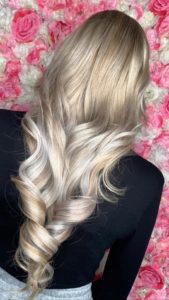 Blonde Hair Colours, Blonde Celebs, Balayage Strawberry Blonde, Makeover Palace Hair & Beauty Salon in Kidlington, Oxford
