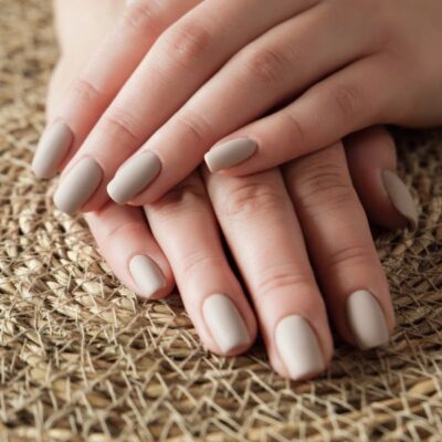 Autumn matte nail polish