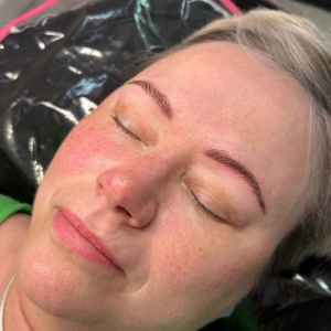 MICROBLADED BROWS