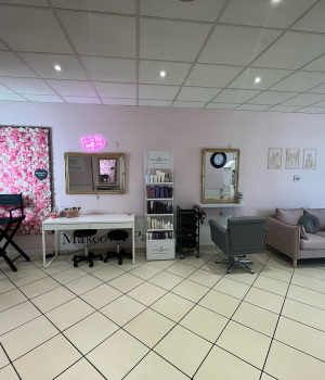 Makeover-Palace-Salon-in-Kidlington